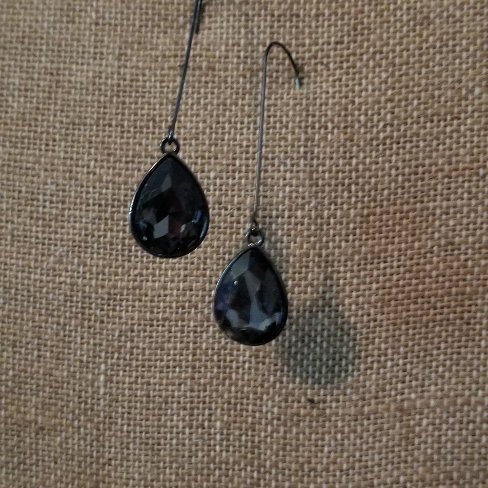 5 Pair Statement Earring Bundle. - image 2